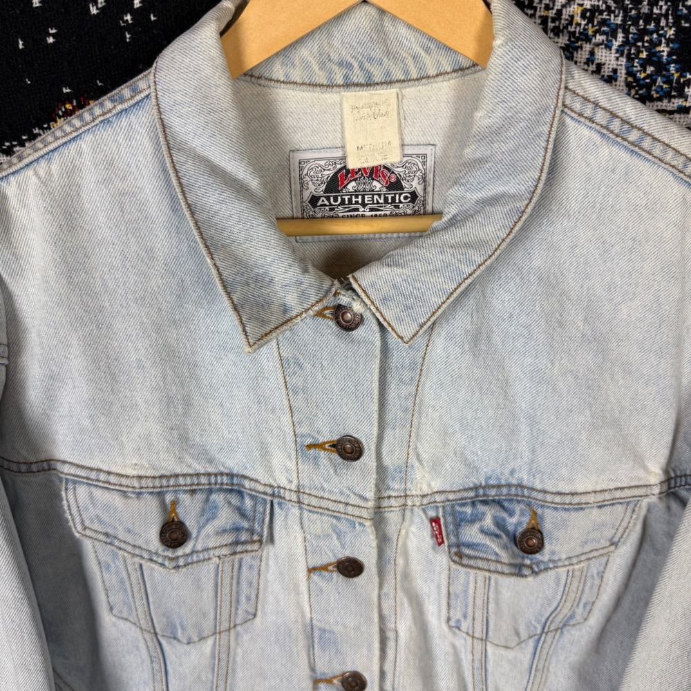 Vintage Levis Authentic Denim Jacket Light Wash Blue 90s Trucker Medium